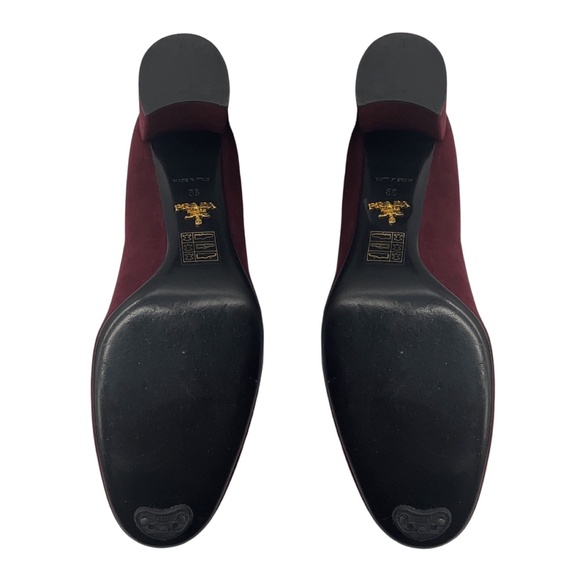 PRADA BURGUNDY / SILVER BUCKLE SUEDE PUMPS - Picture 7 of 8